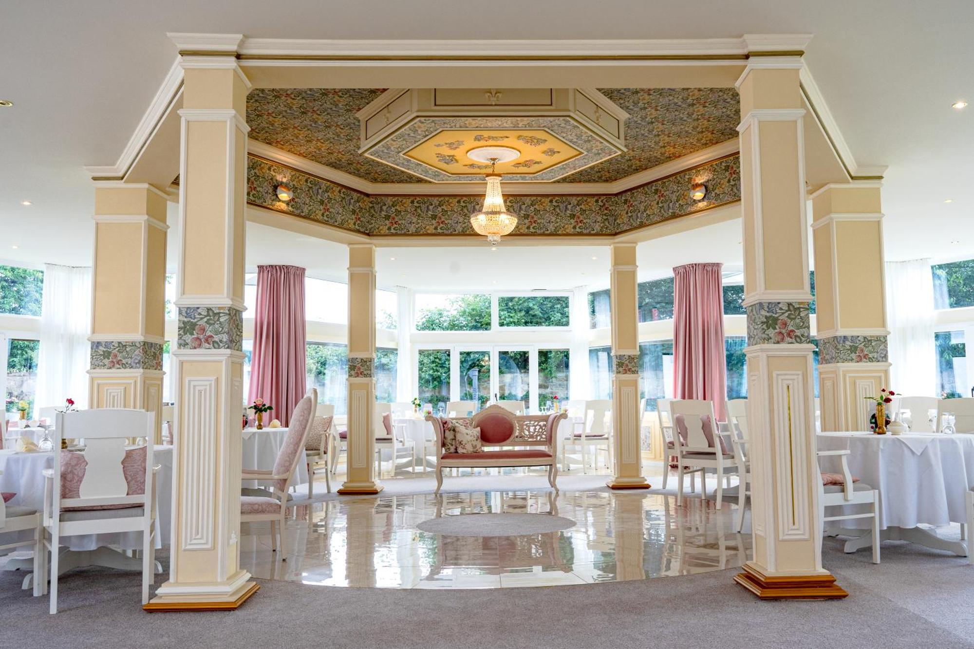 Schlosshotel Wilhelmsthal Calden Eksteriør billede