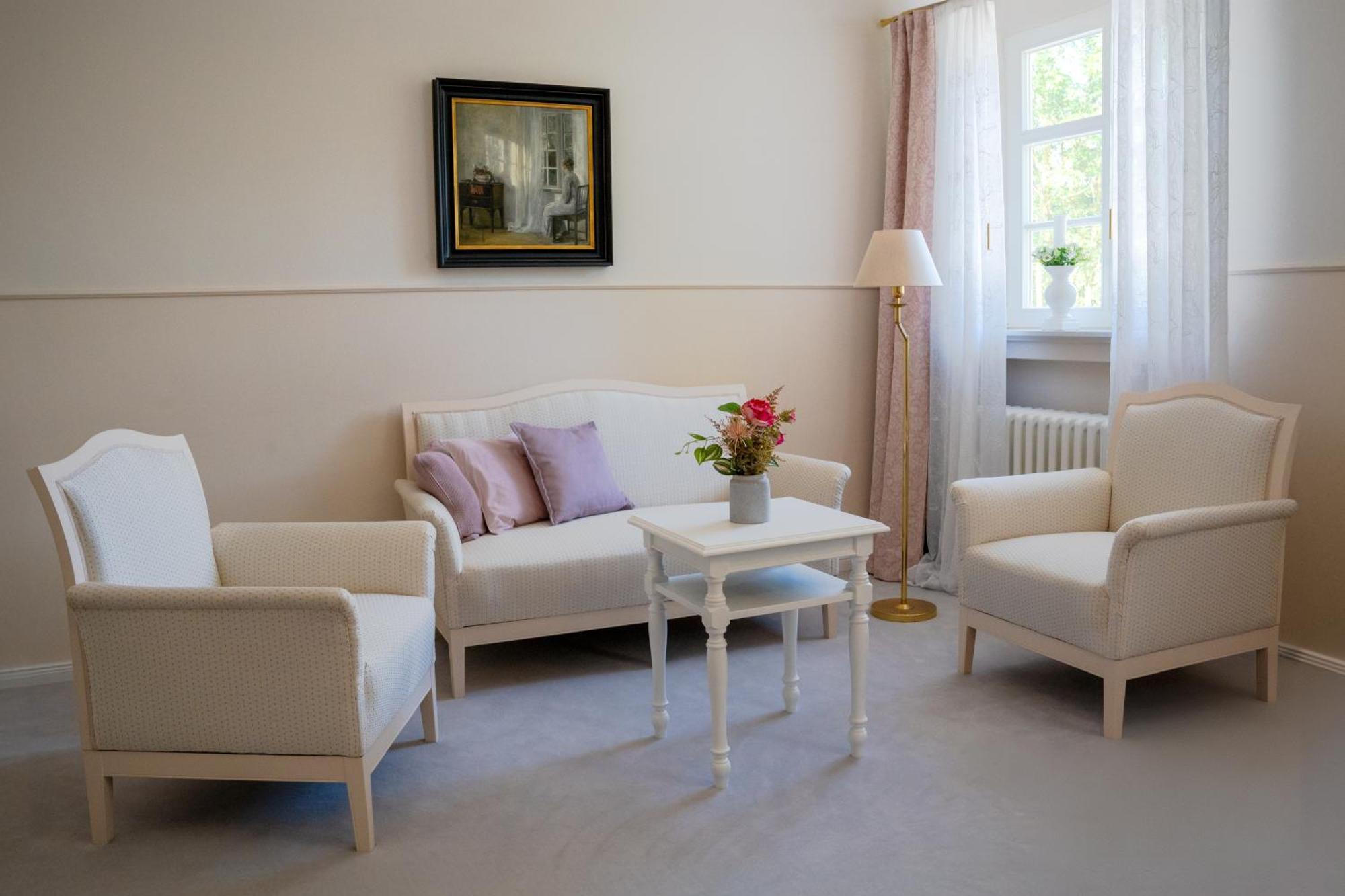 Schlosshotel Wilhelmsthal Calden Eksteriør billede